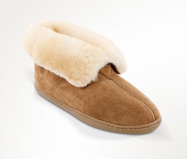 minnetonka women's sheepskin slipper boot