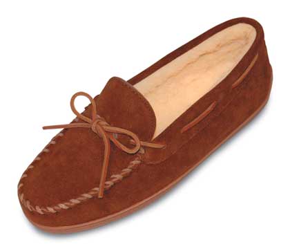 minnetonka men's pile lined hardsole slipper
